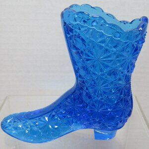 Vintage Fenton Art Glass Blue Boot Daisy & Button Pattern
